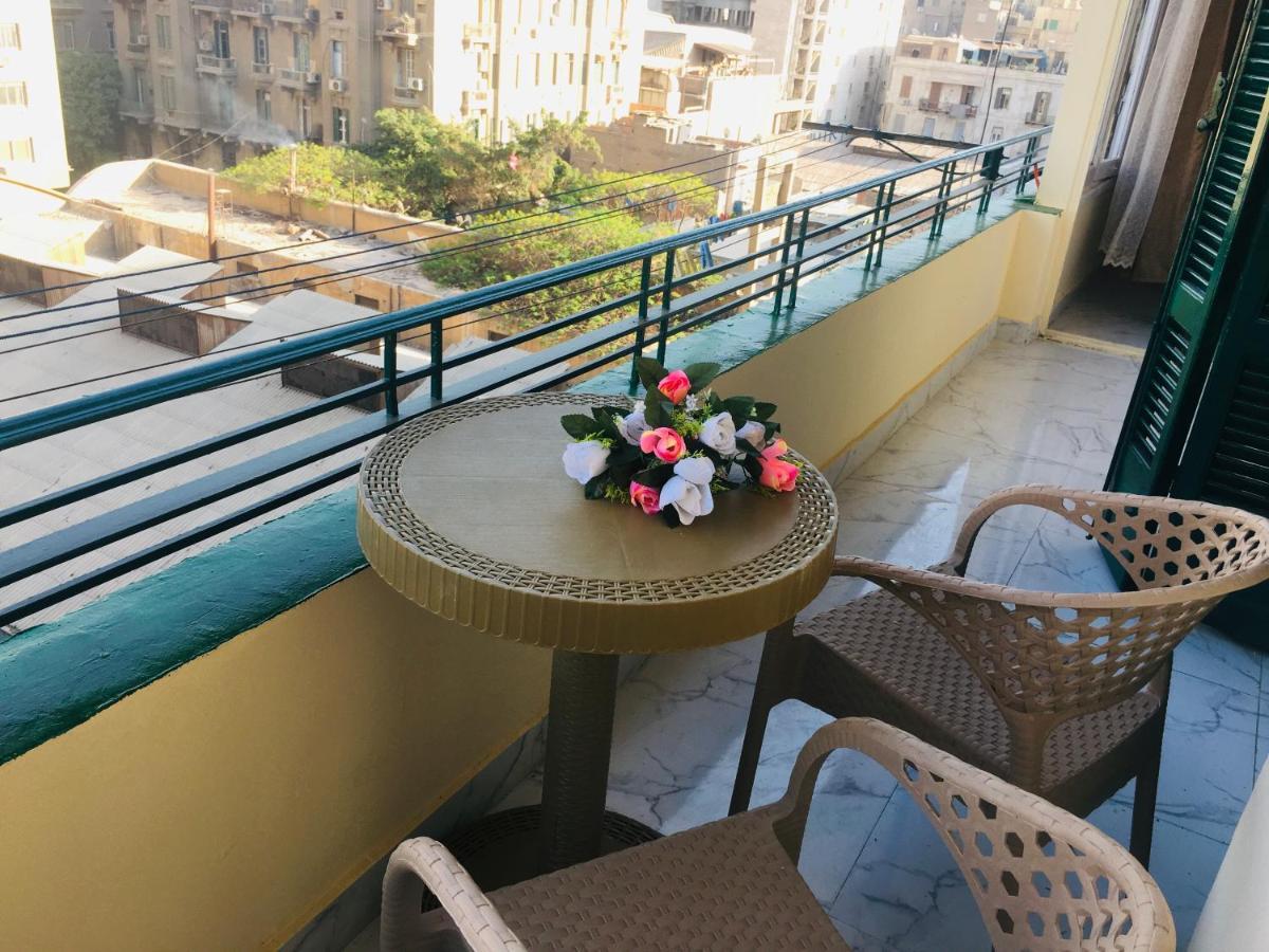 Sweet Home Downtown Kairo Bagian luar foto